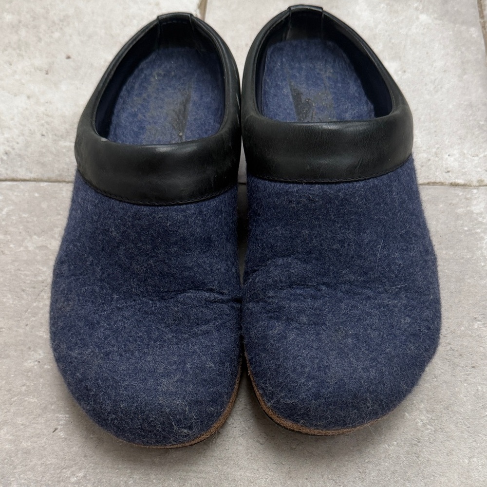 Haflinger clogs